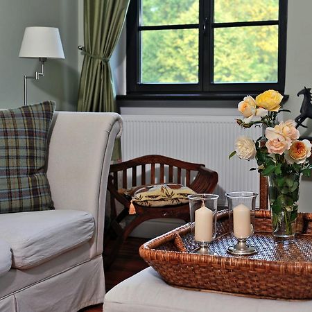 Schlosshotel Marihn Экстерьер фото